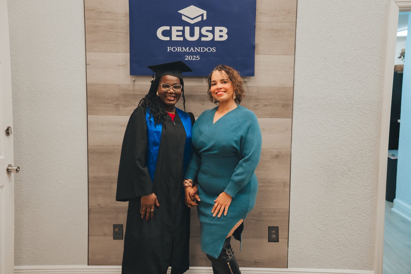 CEUSB-Graduation-013-scaled-2.jpg