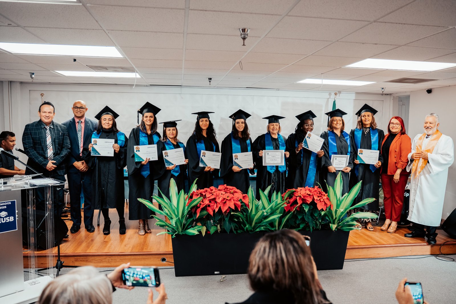 CEUSB-Graduation-087-scaled-1.jpg